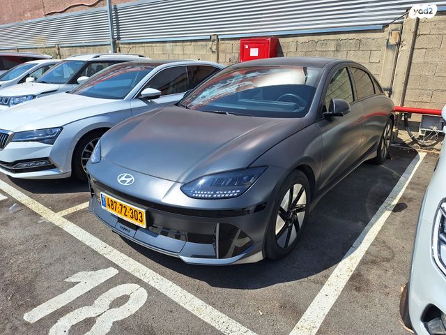 יונדאי איוניק 6