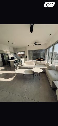 בית פרטי/ קוטג', החוחית 24, חבר, חבר