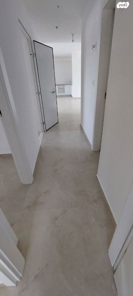 דירה, רמב"ם 20, מרכז העיר, חדרה