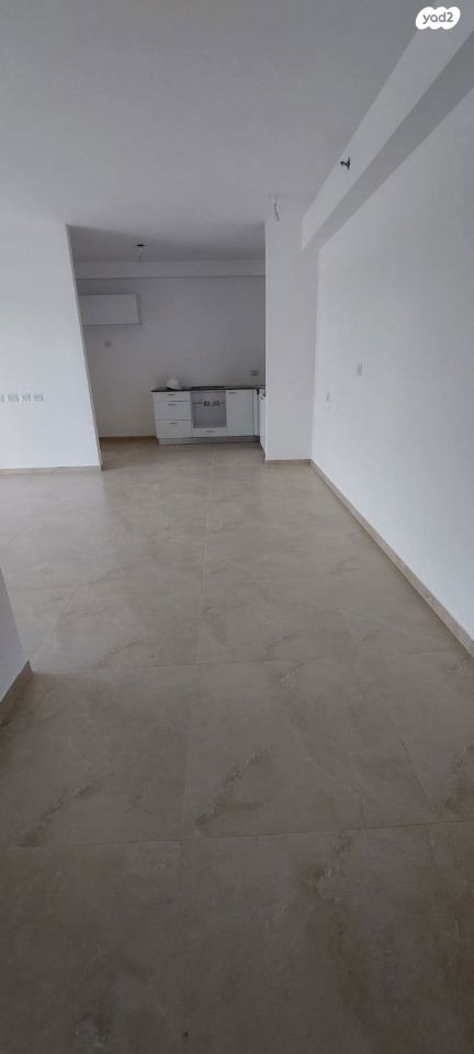 דירה, רמב"ם 20, מרכז העיר, חדרה