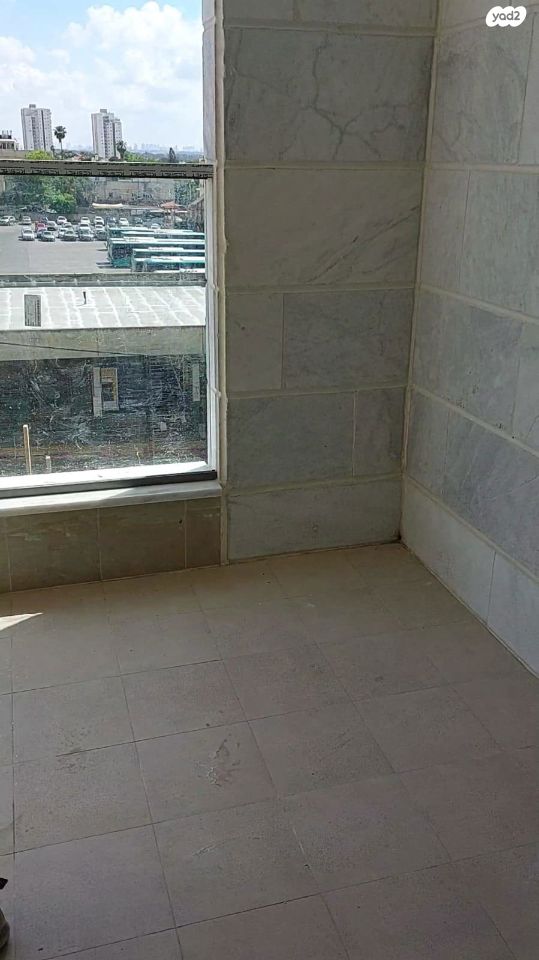 דירה, רמב"ם 20, מרכז העיר, חדרה