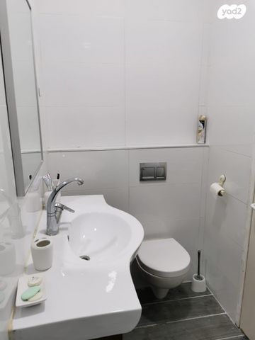 דירה, שדרות אבא חושי 3, אחוזה, חיפה