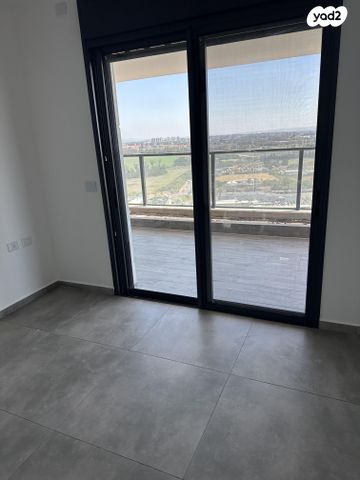 דירה, צה"ל 20, אפרים, חדרה