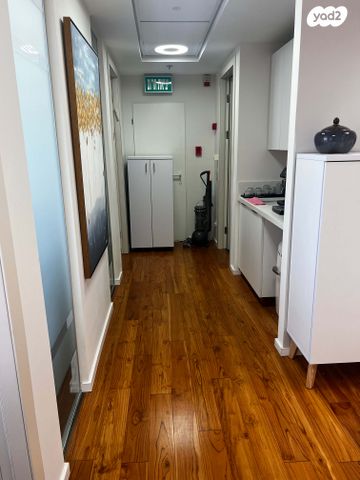 משרדים, אחד העם 9, לב תל אביב, לב העיר צפון, תל אביב יפו