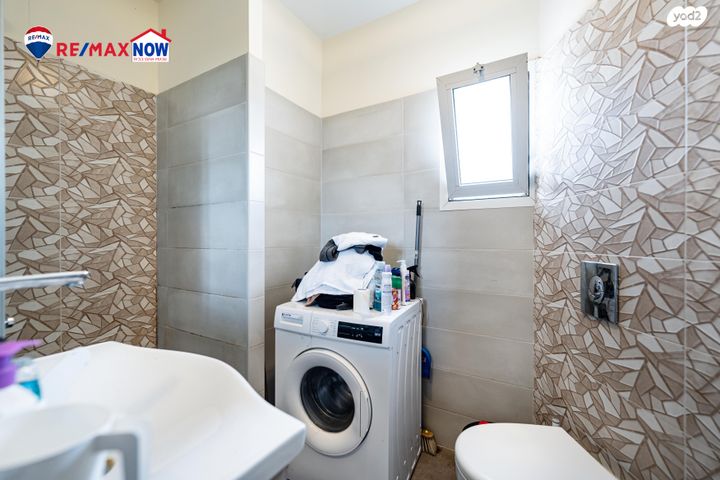 דירה, השירה העברית 4, נאות שקמה, ראשון לציון