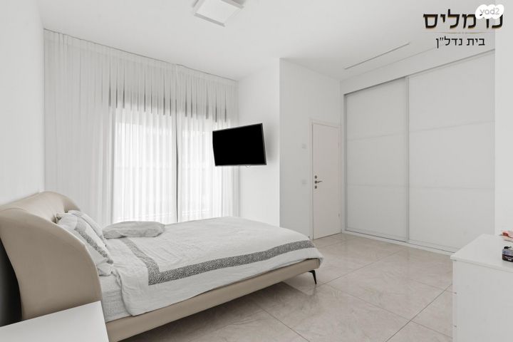 גג/ פנטהאוז, יער חרובית, נופים, מודיעין מכבים רעות