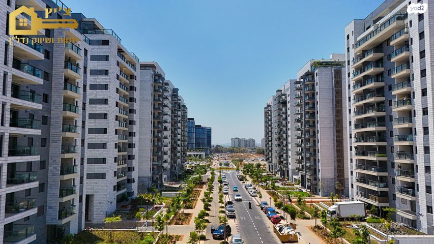 דירה, צומת סביון, קרית אונו