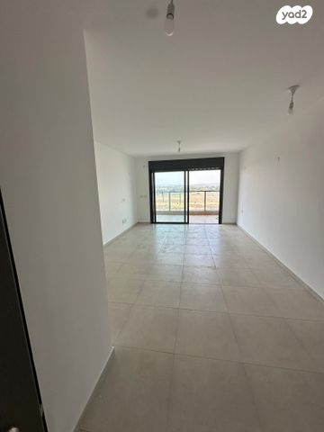 דירה, הגפן, כרמי הנדיב, אחוזת רוטנר, קרית מלאכי