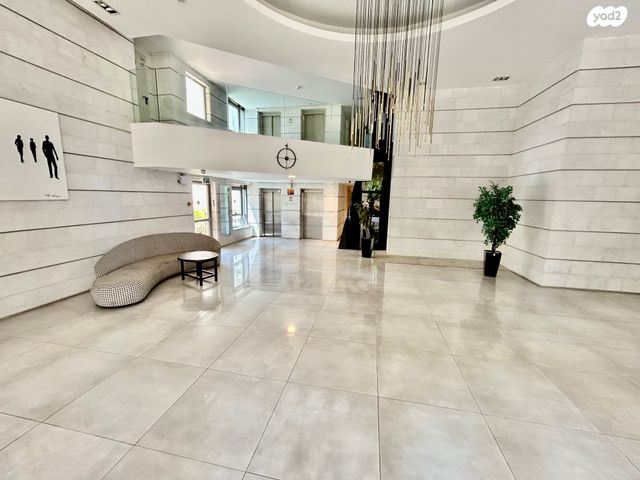 דירה, אהוד מנור, קרית אילון, חולון