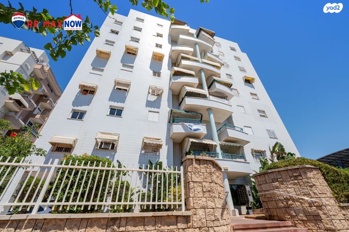 דירה, השירה העברית 4, נאות שקמה, ראשון לציון