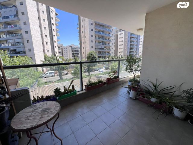 דירה, שוהם, רובע יזרעאל סביוני העמק, עפולה