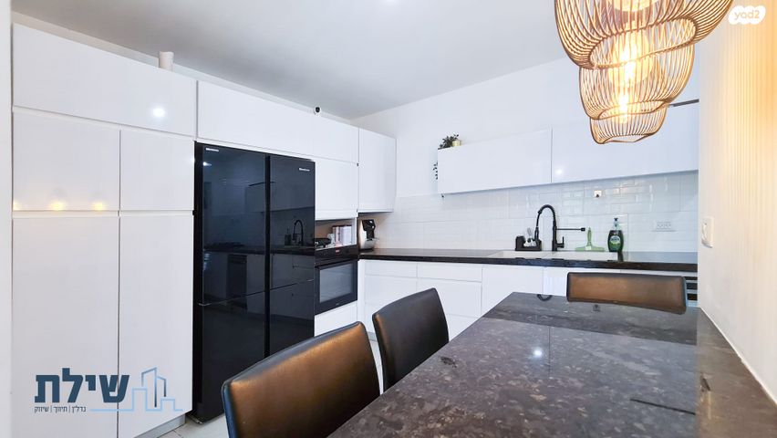 דירת גן, תאנה, החורש, חריש