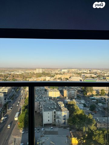 דירה, הרימון, הפרחים, קרית גת