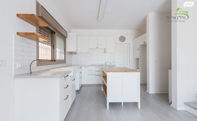 בית פרטי/ קוטג', נווה שאנן 15, אריאל