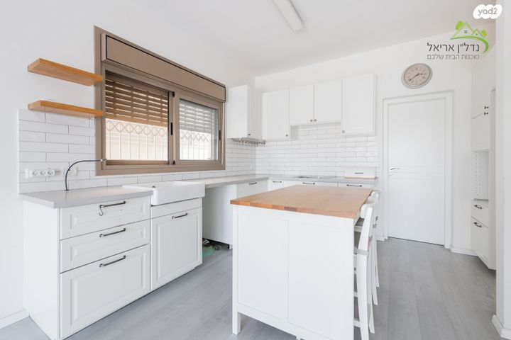 בית פרטי/ קוטג', נווה שאנן 15, אריאל