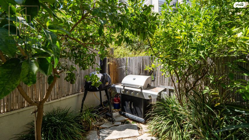 דירת גן, סירקין, פועלי הרכבת, גבעתיים