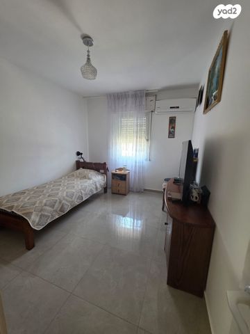 דירה, אבישור, ערד