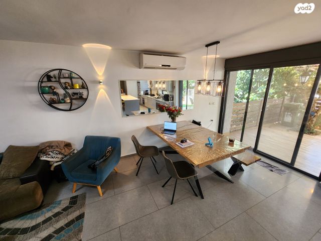 בית פרטי/ קוטג', גבעת הסלעים, ראש העין