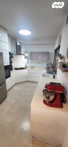 דירה, לוין קיפניס 5, המשתלה, תל אביב יפו