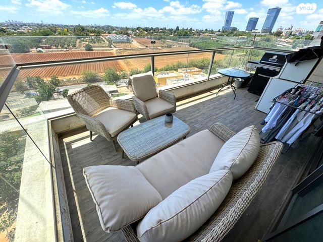 דירה, גולדה מאיר, מתחם 1200, הוד השרון