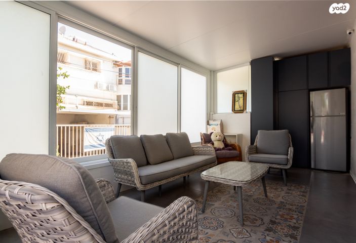 דו משפחתי, נורדאו, ראשונים, ראשון לציון