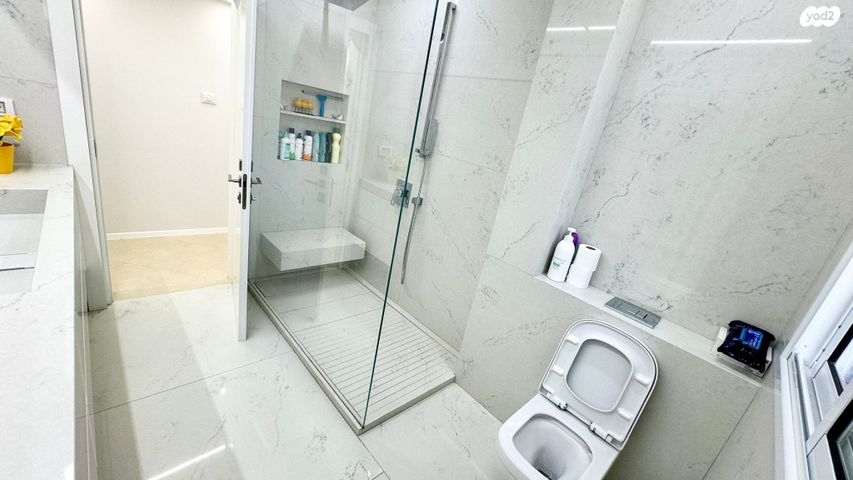 דופלקס, שמחה ארליך, גלי הים, נתניה