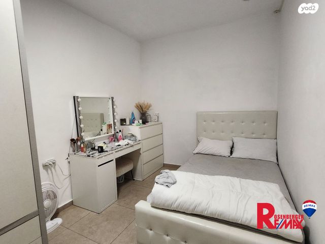 דירה, הנוטרים 16, אגרובנק, חולון