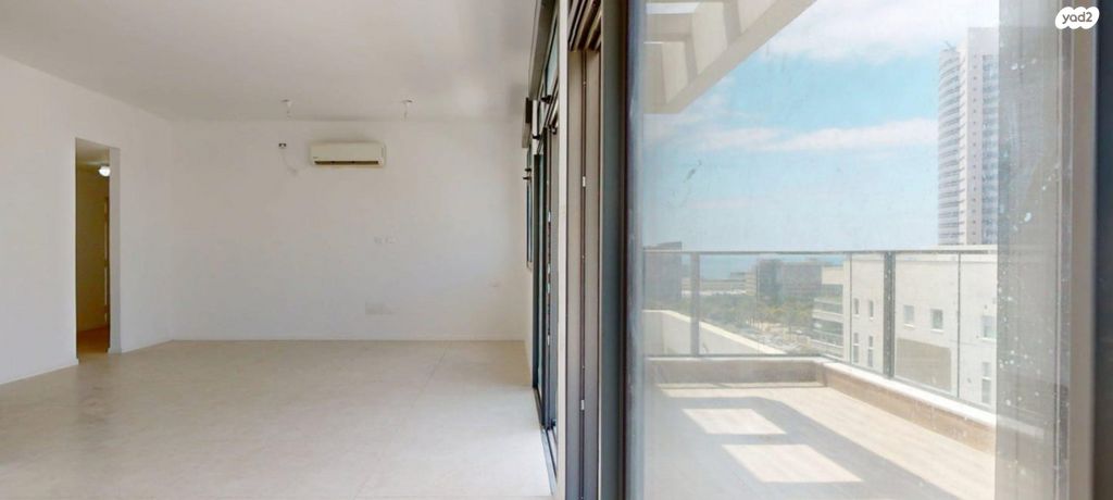 גג/ פנטהאוז, פנחס ואברהם רוטנברג, מת"מ, נאות פרס, חיפה