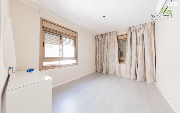 בית פרטי/ קוטג', נווה שאנן 15, אריאל