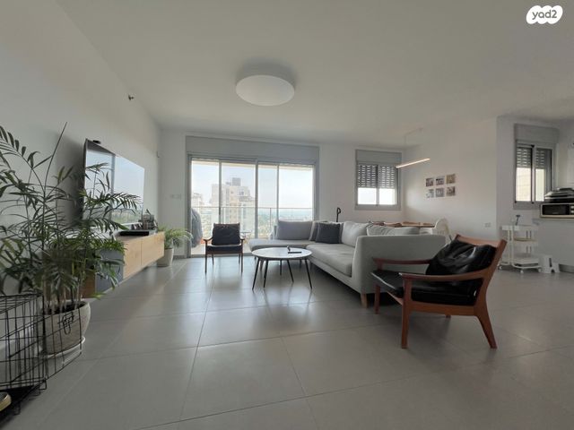 דירה, פרדס חנה כרכור