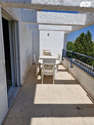 דופלקס, פרופ' דינור 6, צפון, כפר סבא