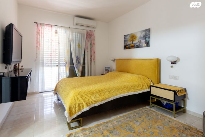 דו משפחתי, נורדאו, ראשונים, ראשון לציון