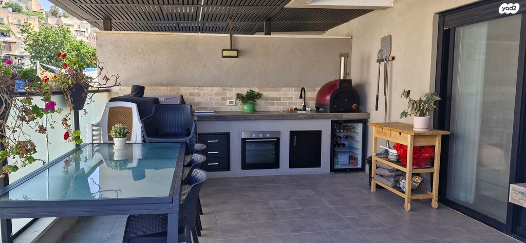 דירת גן, מגדל העמק