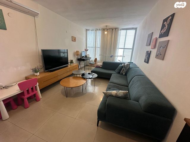 רמז, מערב ותיק