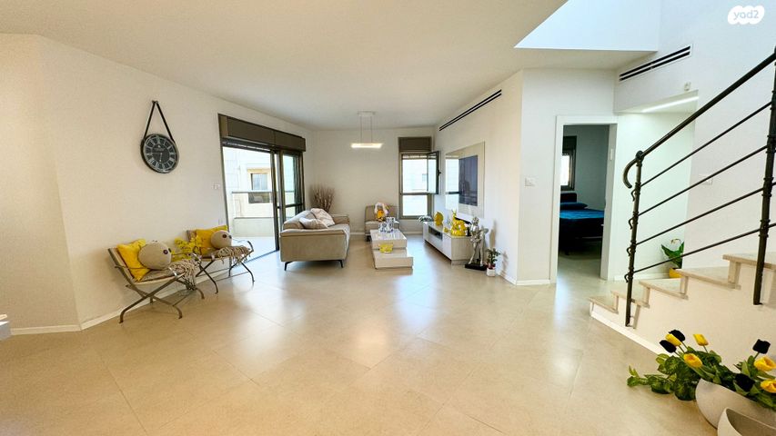 דופלקס, שמחה ארליך, גלי הים, נתניה