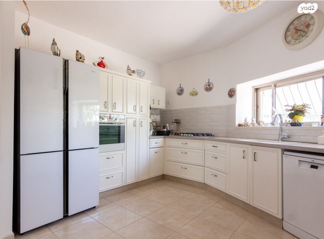 דו משפחתי, נורדאו, ראשונים, ראשון לציון