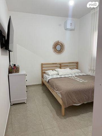 דירה, הרימון, הפרחים, קרית גת