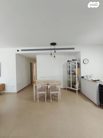 דירה, זלמן שזר 13, מודיעין מכבים רעות