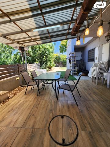 בית פרטי/ קוטג', גבעת הסלעים, ראש העין