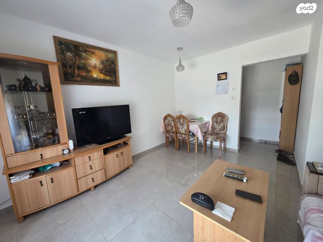 דירה, אבישור, ערד