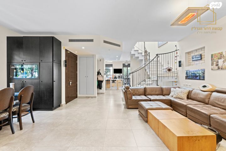 בית פרטי/ קוטג', הירמוך, גני מנחם, באר יעקב