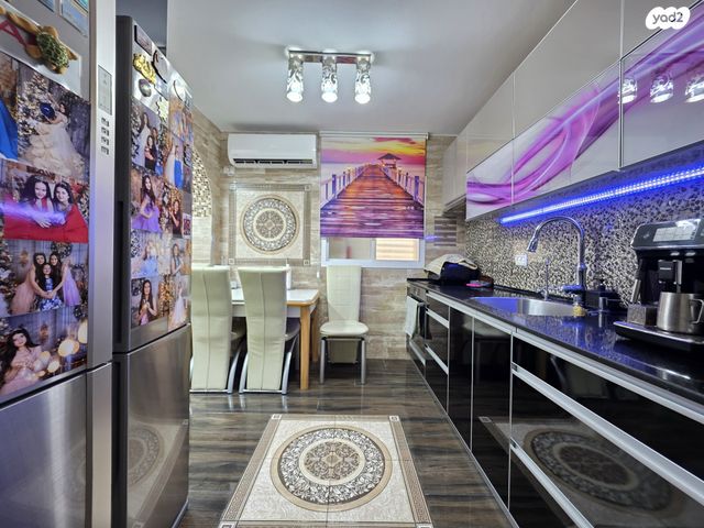 דירת גן, המרי העברי, הקוממיות, קרית גת