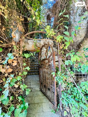 בית פרטי/ קוטג', ראש פינה