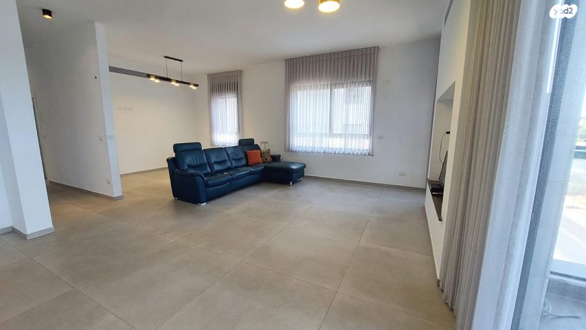 דירה, מתחם גרינברג, הוד השרון