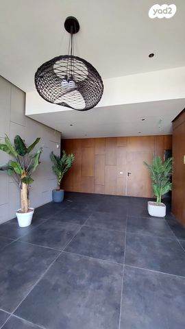 דירה, מתחם גרינברג, הוד השרון