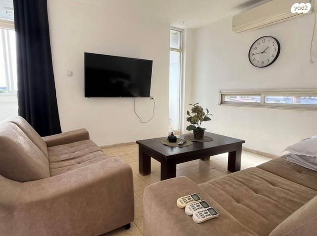 דירה, שיזף, אופיר, אילת