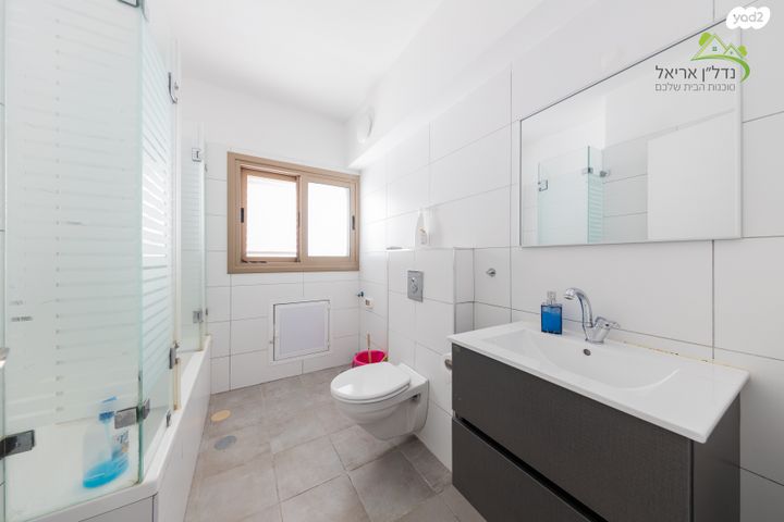 בית פרטי/ קוטג', נווה שאנן 15, אריאל