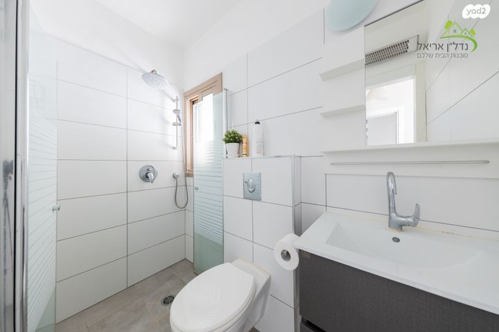 בית פרטי/ קוטג', נווה שאנן 15, אריאל