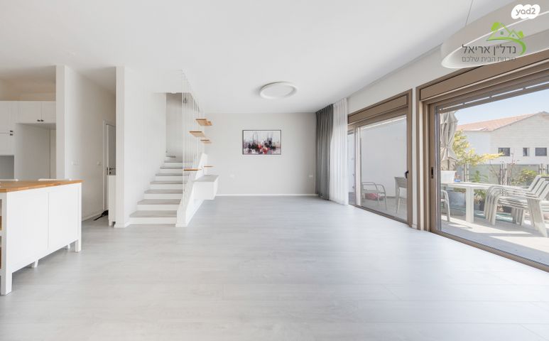 בית פרטי/ קוטג', נווה שאנן 15, אריאל