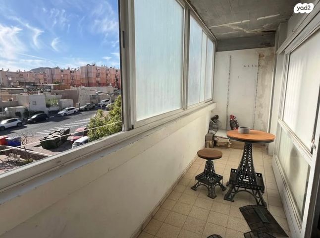 דירה, שיזף, אופיר, אילת